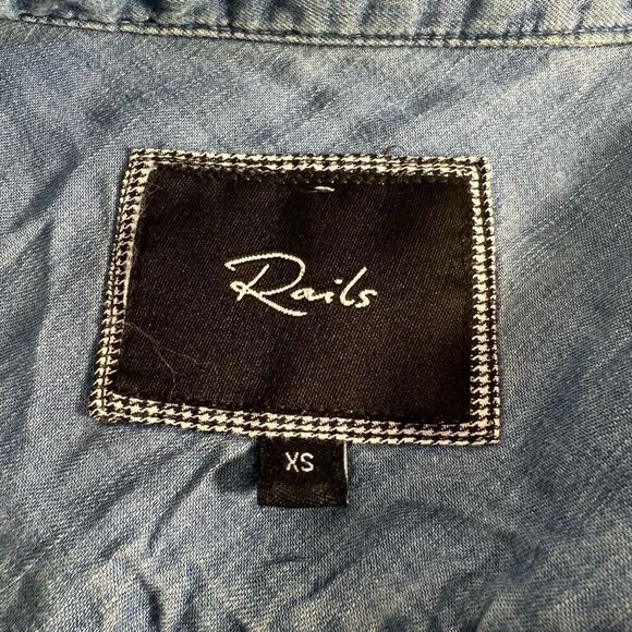 Rails Long Sleeve Shirt Women's Blue & Chambray Plaid Size XSmall - Picture 3 of 10